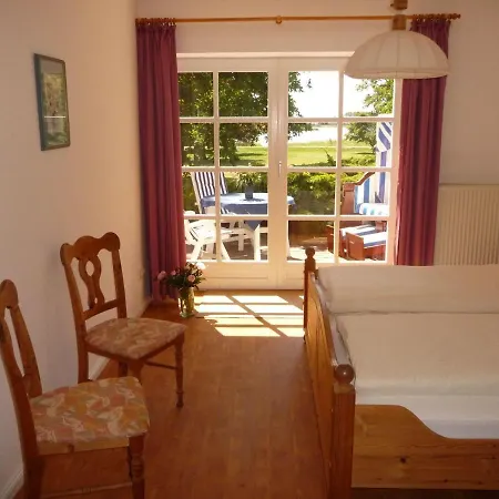 Appartement Ntab10001-fewo-moeoevwarder *